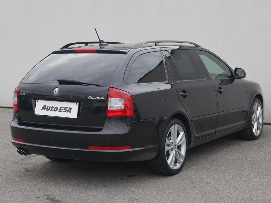 Škoda Octavia II 2.0 TDi RS