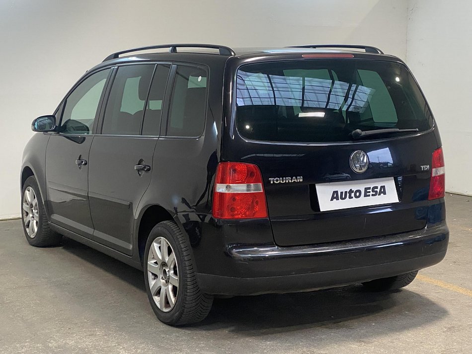 Volkswagen Touran 1.9 TDi 