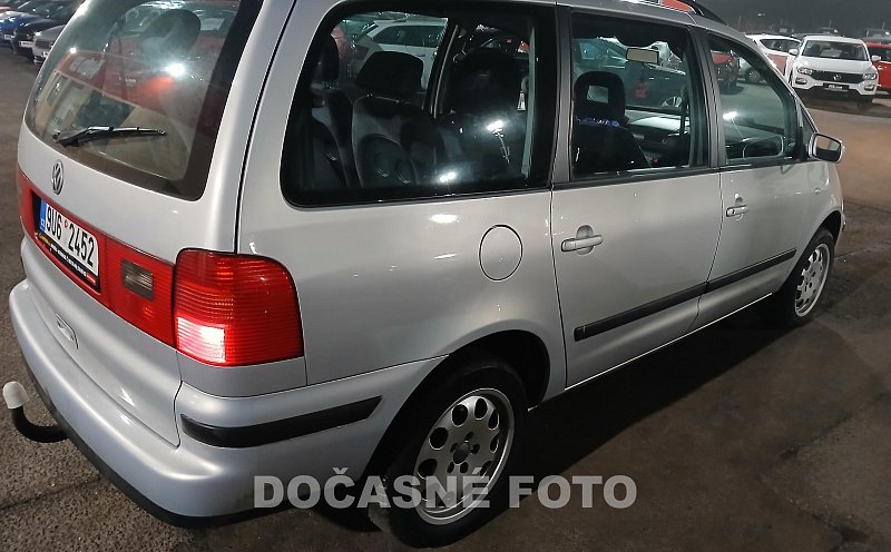 Volkswagen Sharan 1.8 