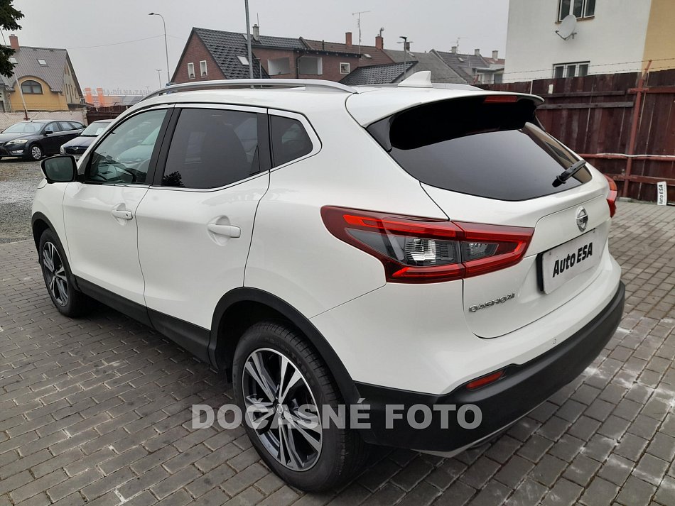 Nissan Qashqai 1.2DIG-T 