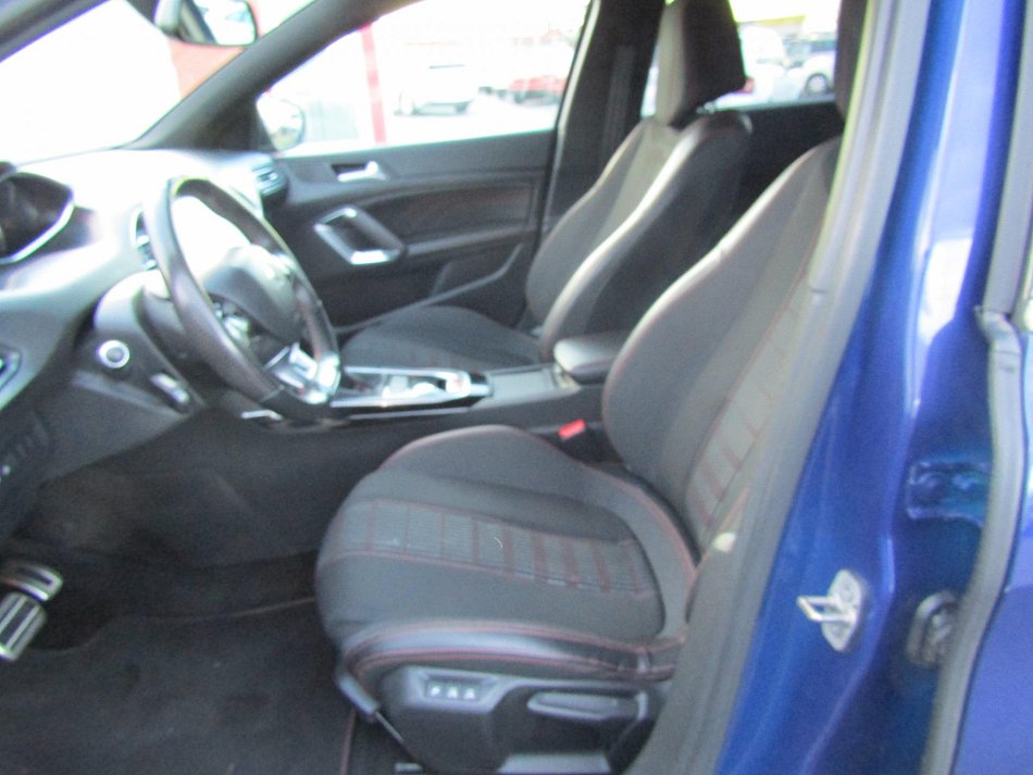 Peugeot 308 2.0HDi 