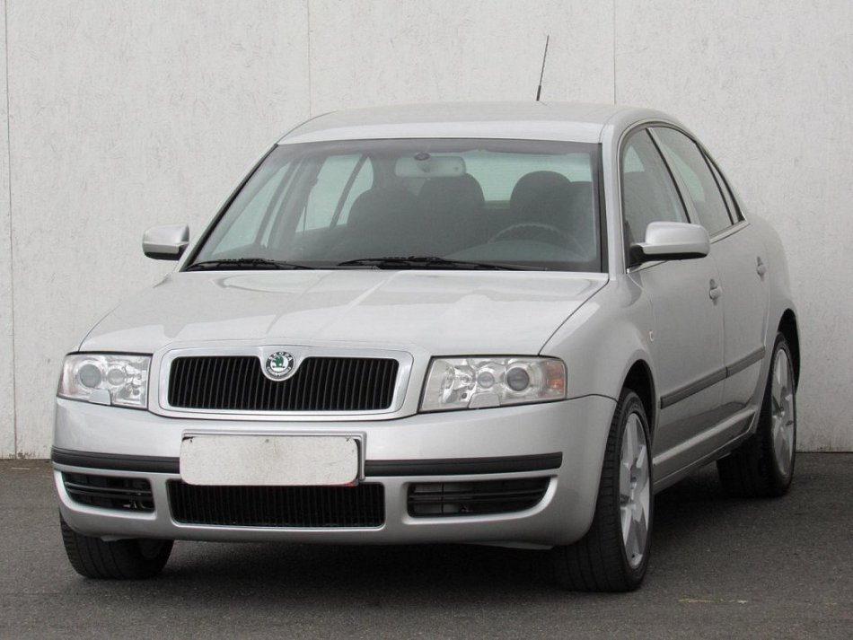 Škoda Superb 1.8T Comfort