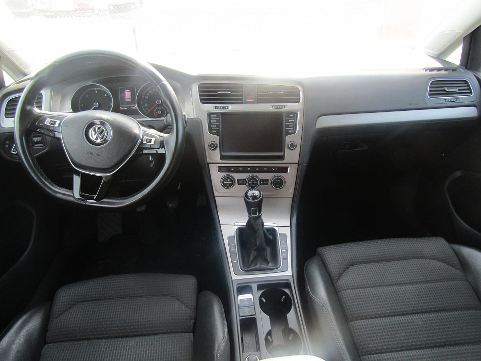 Volkswagen Golf 2.0TDi 