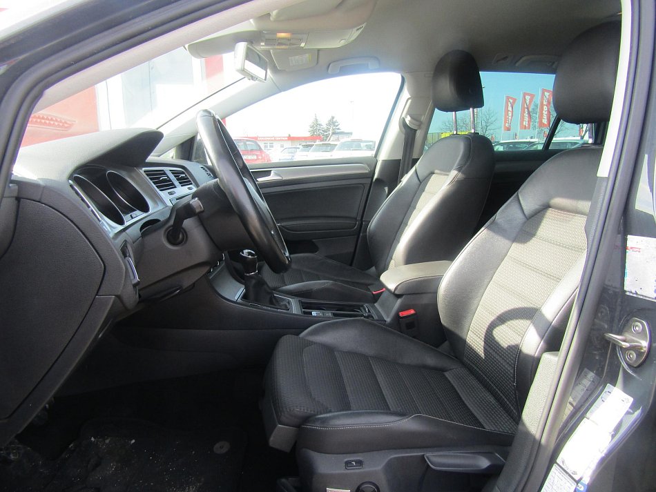 Volkswagen Golf 2.0TDi 