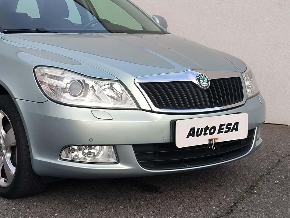 Škoda Octavia II 2.0 TDi Elegance 4x4