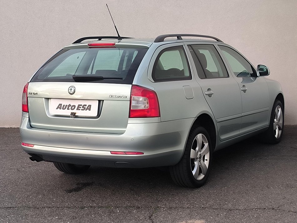 Škoda Octavia II 2.0 TDi Elegance 4x4