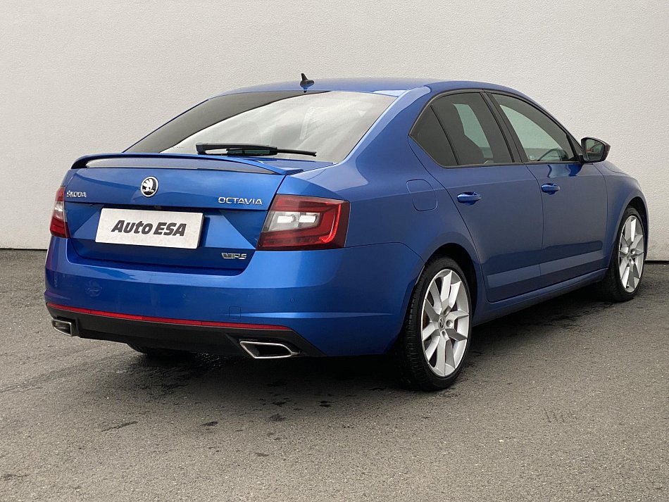 Škoda Octavia III 2.0 TDi RS