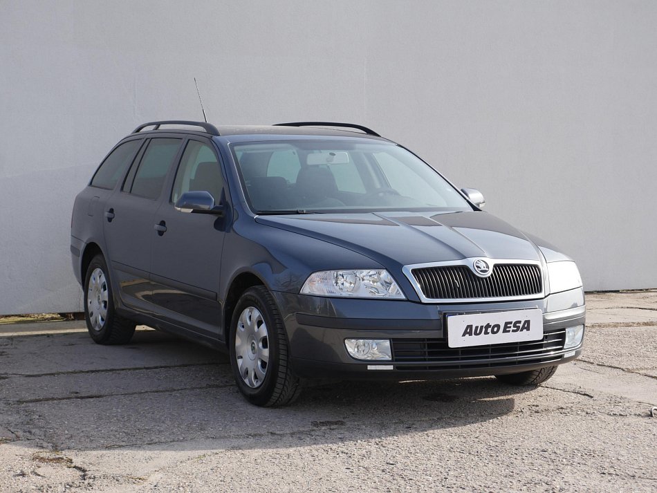 Škoda Octavia II 1.6MPi Ambiente