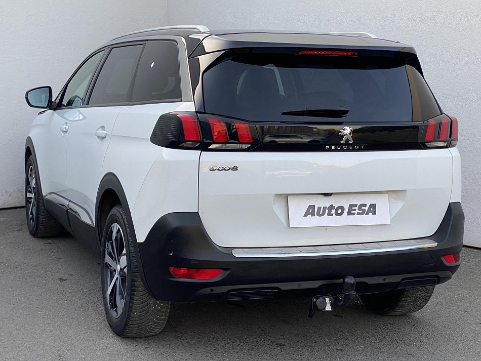 Peugeot 5008 1.5 HDi Allure