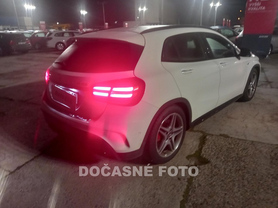 Mercedes-Benz GLA 2.0T  45 AMG 4MATIC