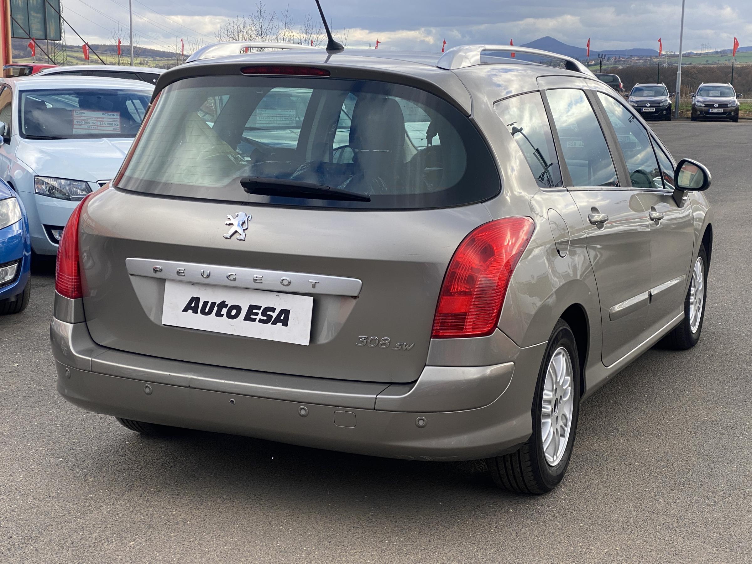 Peugeot 308, 2011 - pohled č. 6