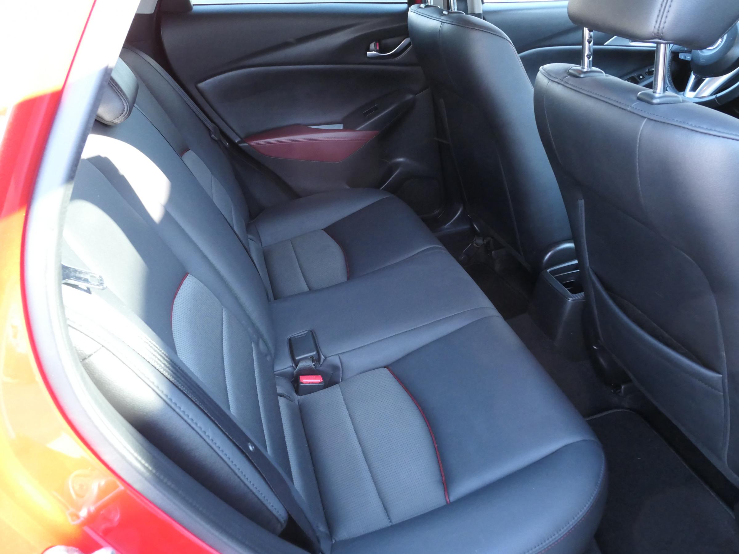 Mazda CX-3, 2015 - pohled č. 12