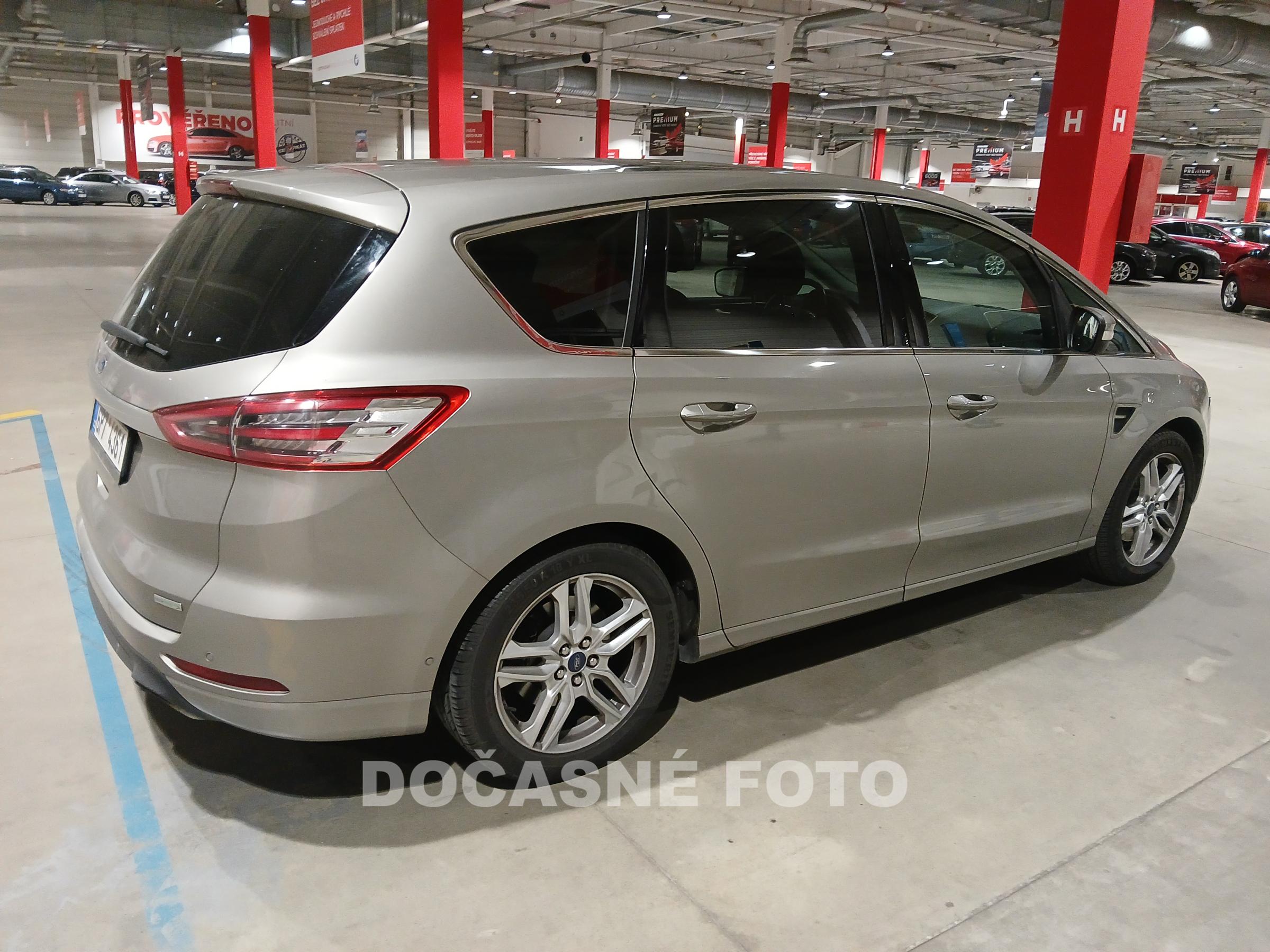 Ford S-MAX, 2015