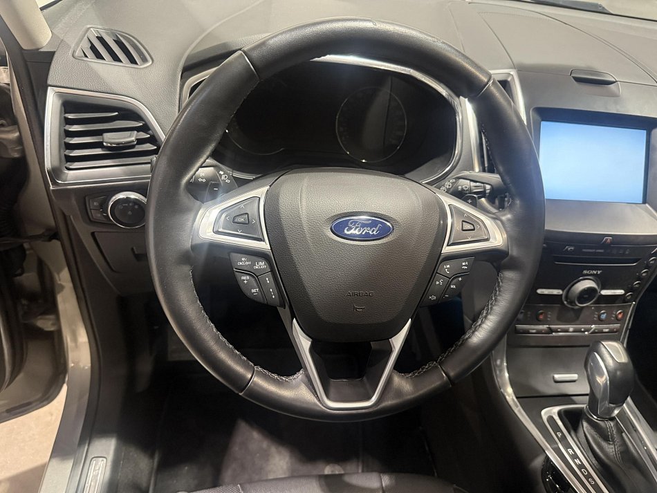 Ford S-MAX 2.0Bi-Turbo 