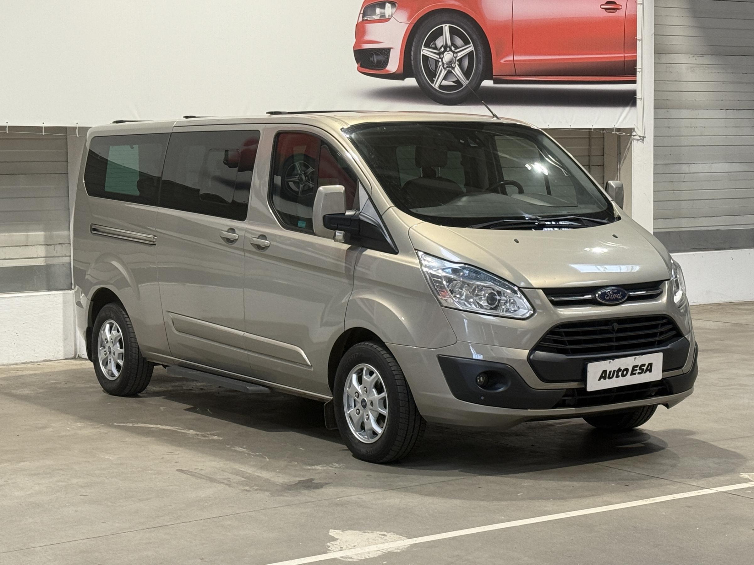 Ford Tourneo Custom, 2013