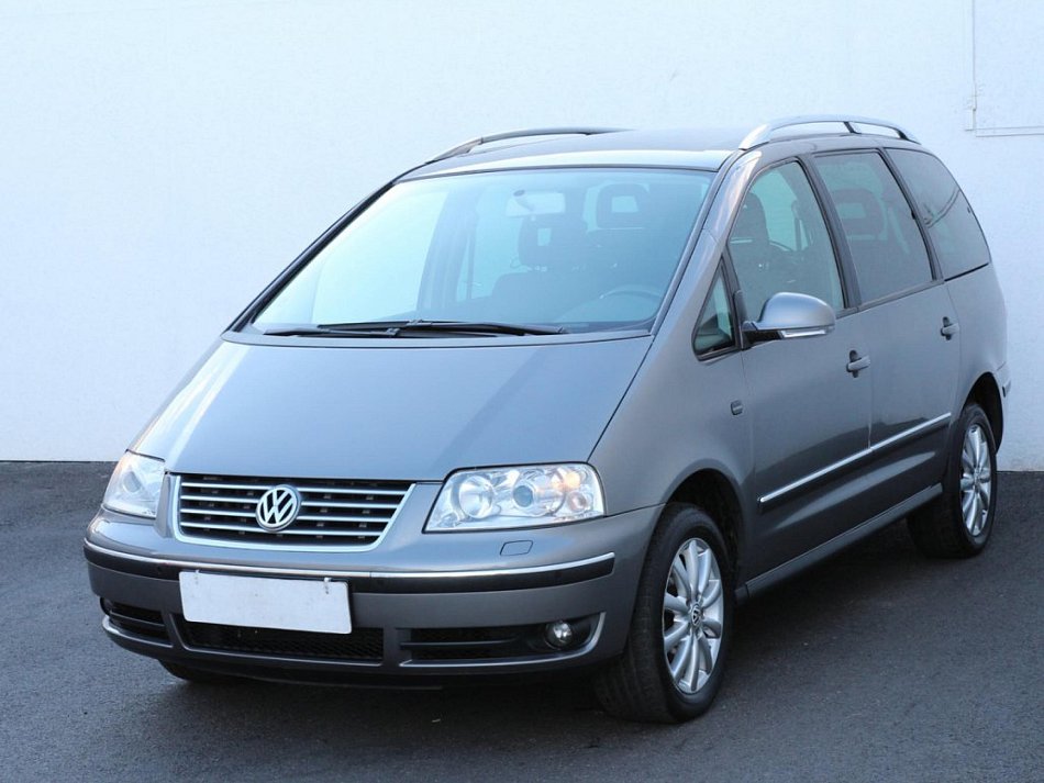 Volkswagen Sharan 1.9 TDi 