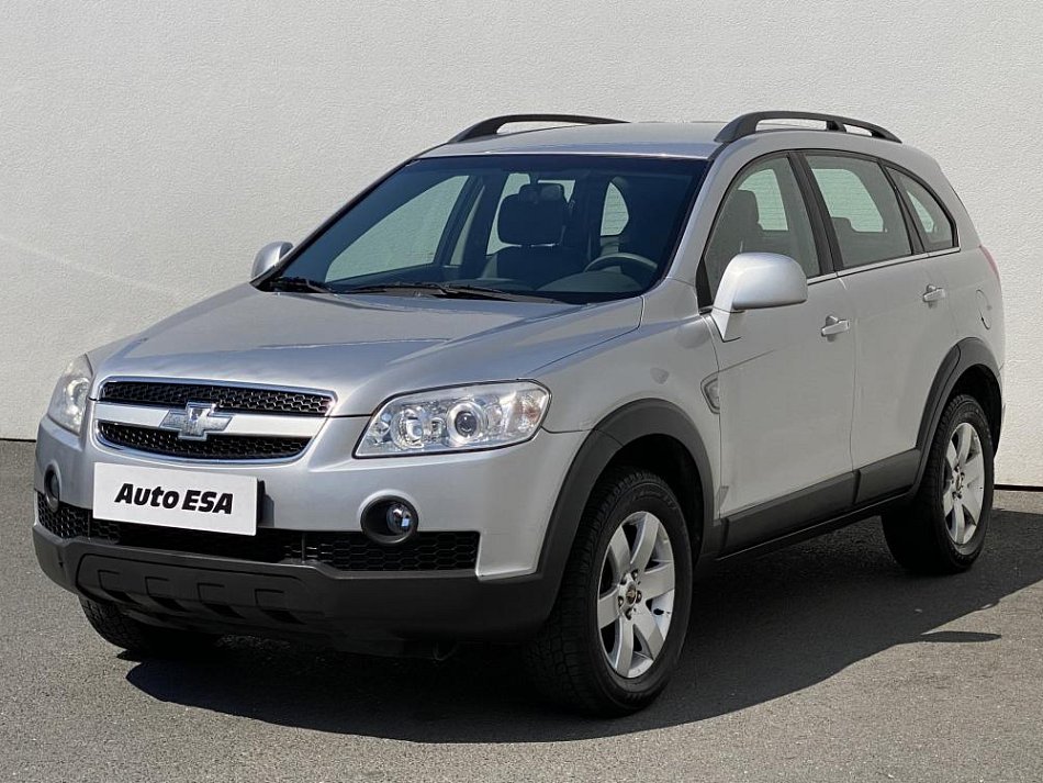 Chevrolet Captiva 2.0 D  4x4, 7míst