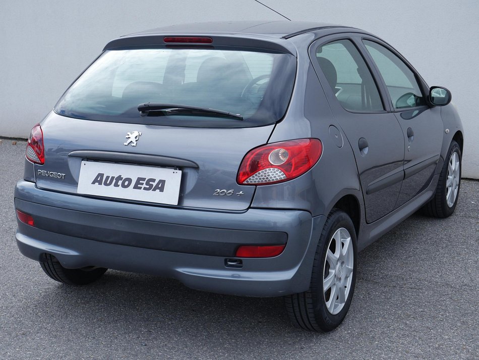 Peugeot 206 1.1i 