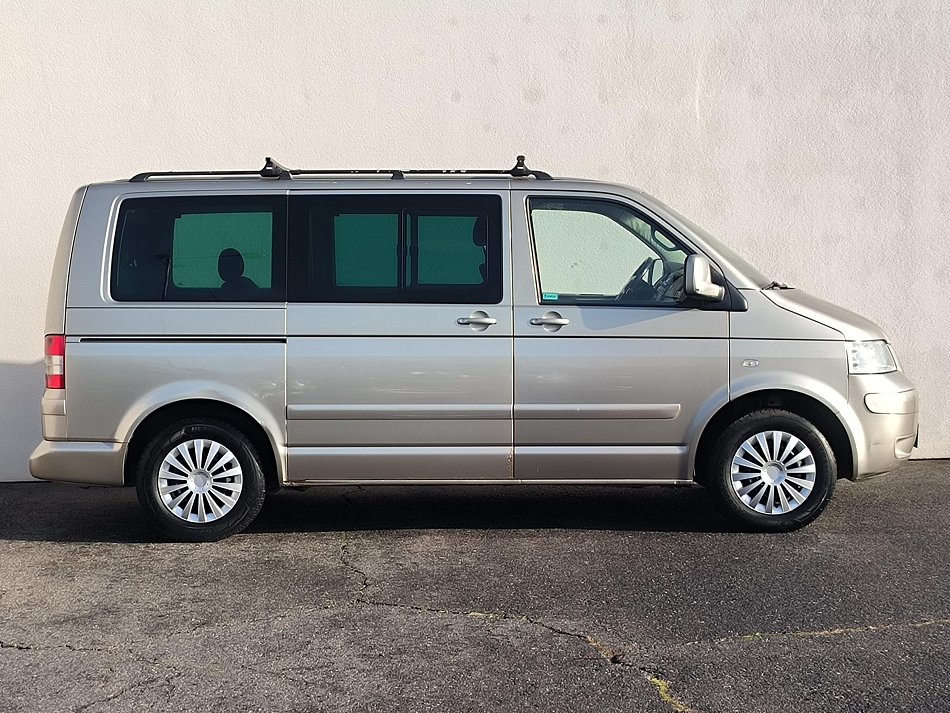 Volkswagen Multivan 2.5TDi  4x4