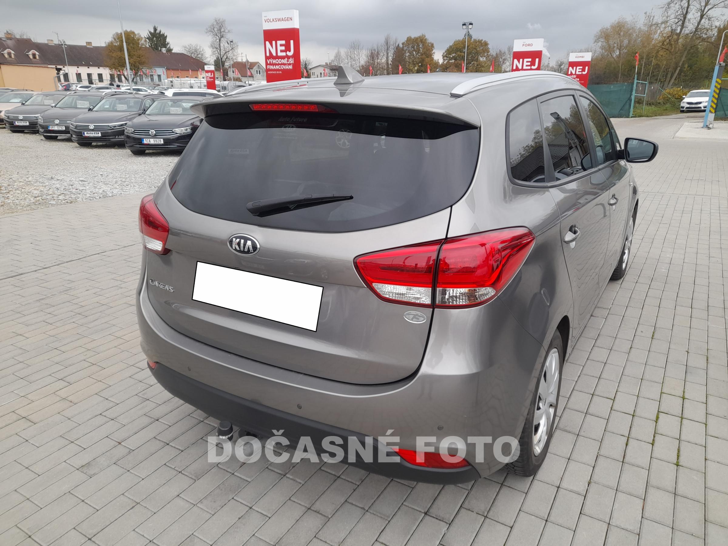 Kia Carens, 2018 - pohled č. 3