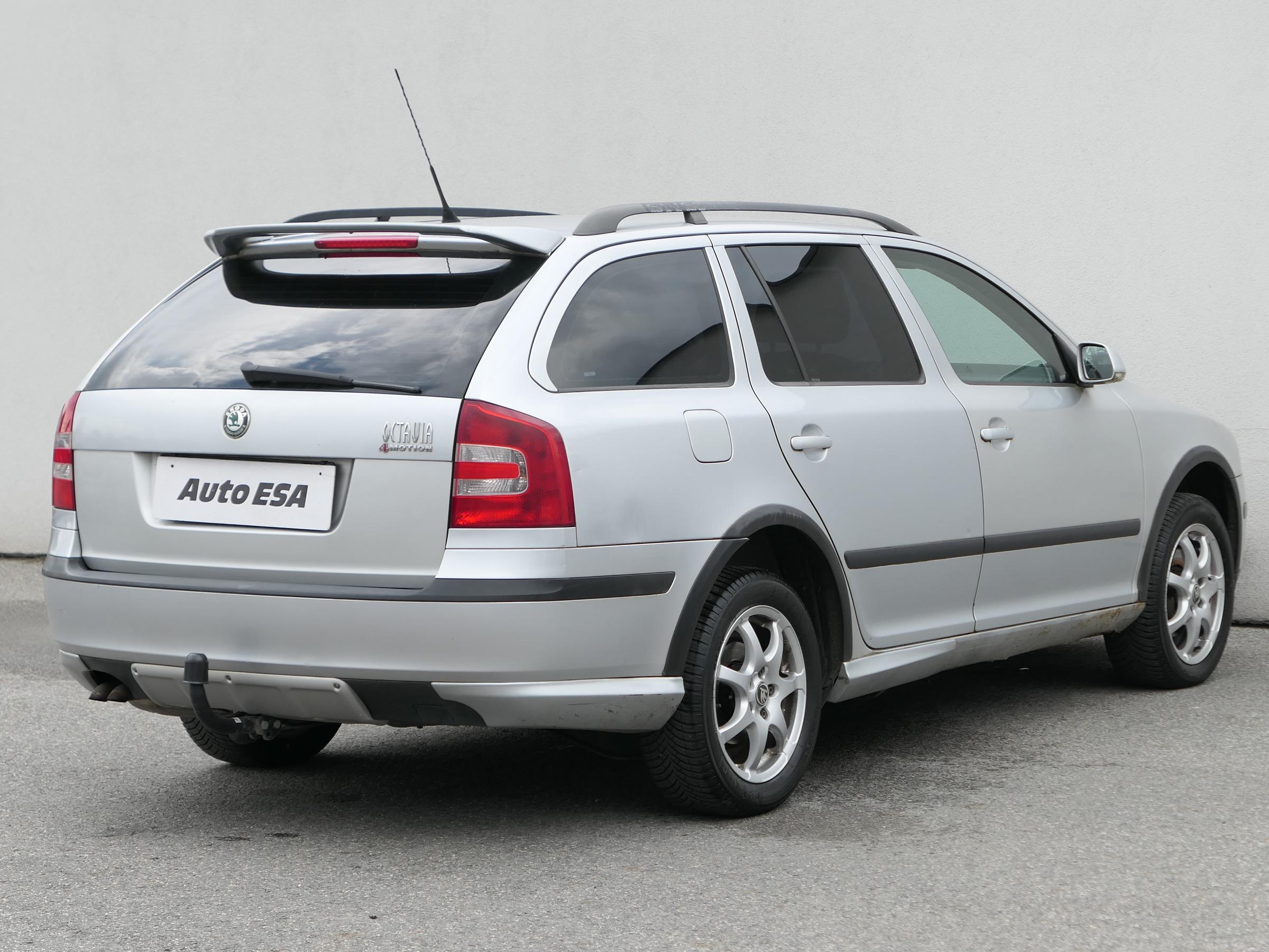 Škoda Octavia II, 2008 - pohled č. 4