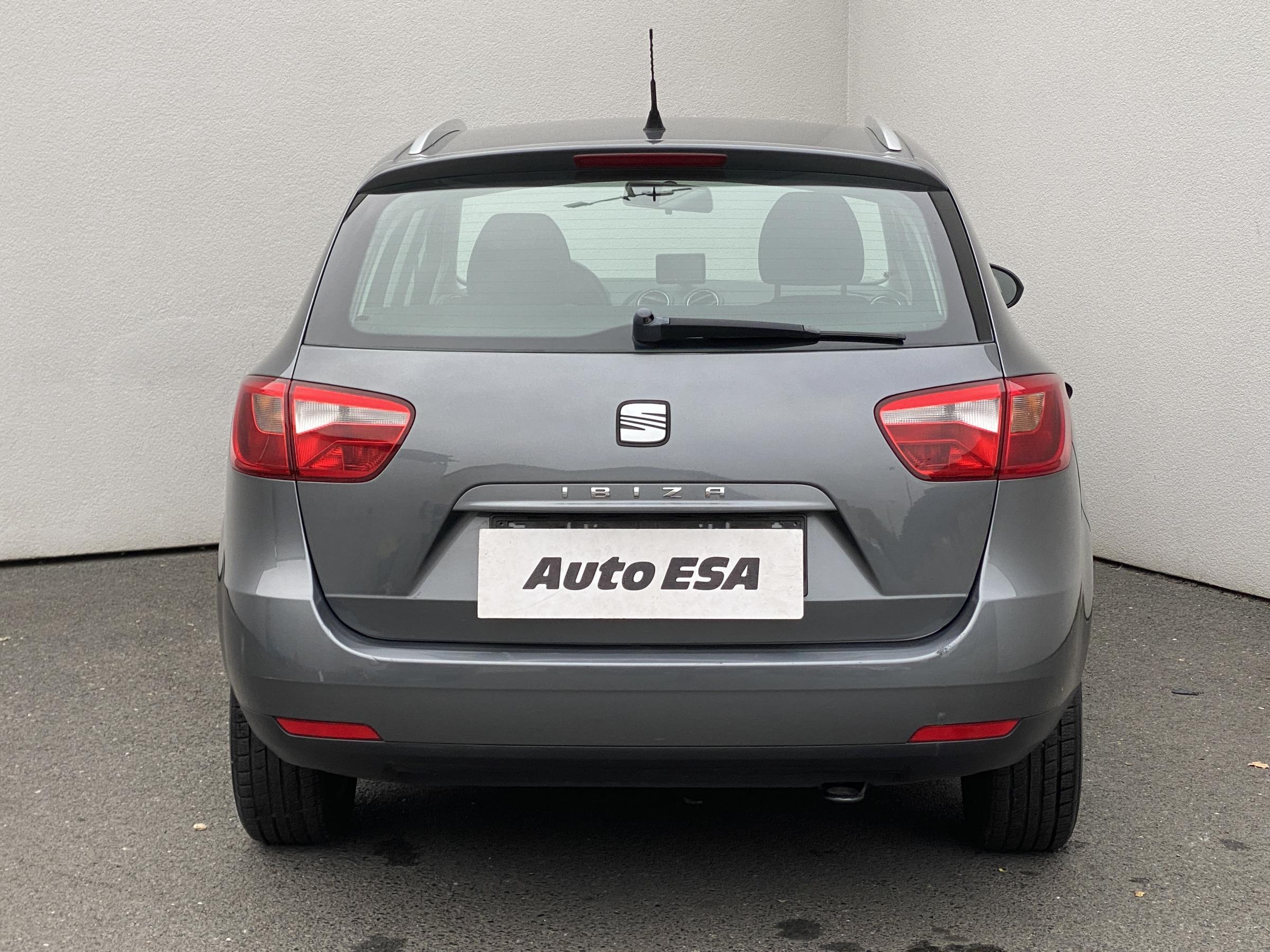 Seat Ibiza, 2013 - pohled č. 5