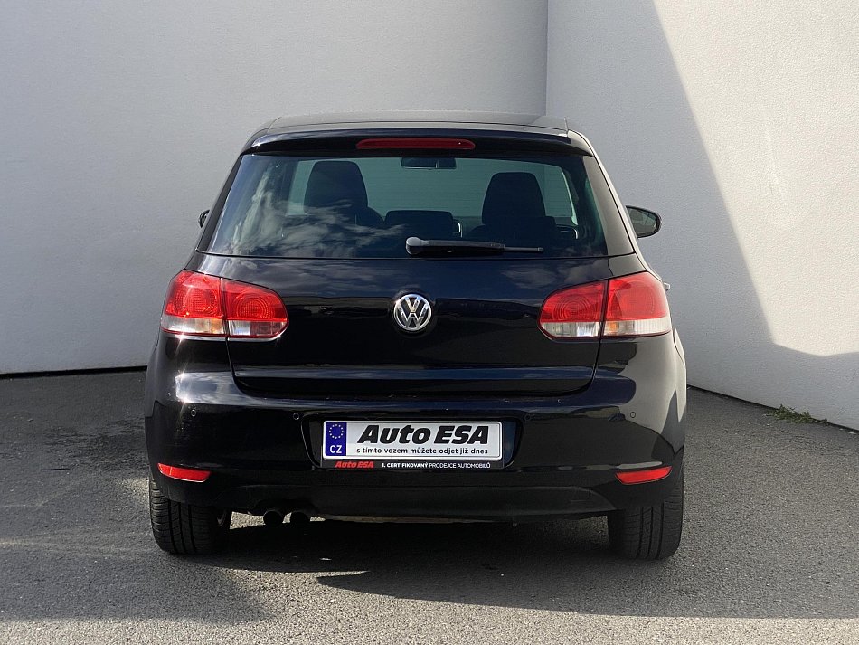 Volkswagen Golf 1.4i 