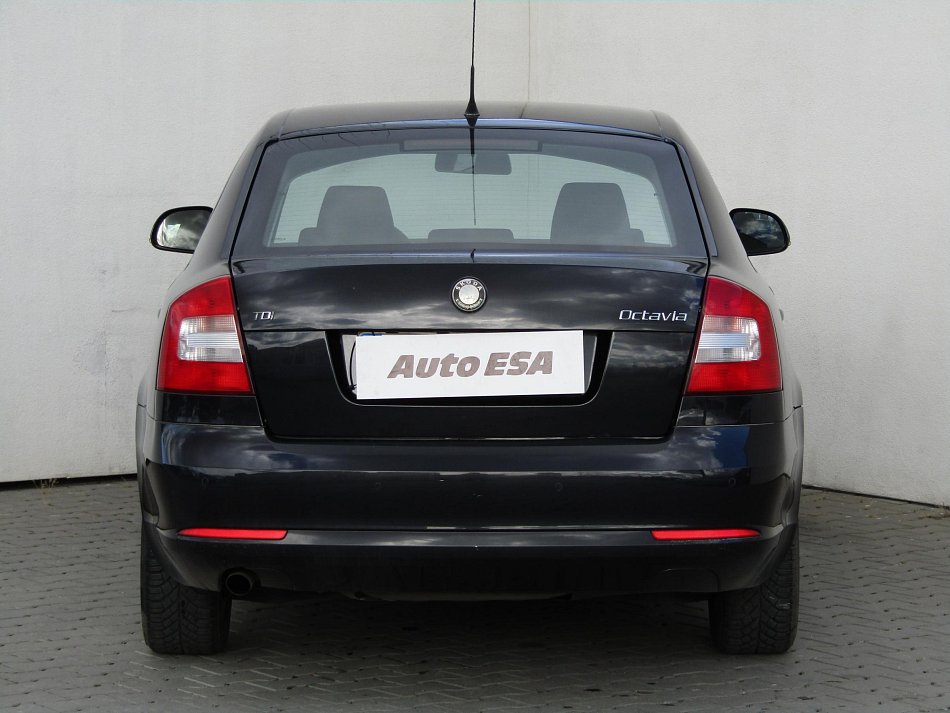 Škoda Octavia II 1.6 TDi Ambiente