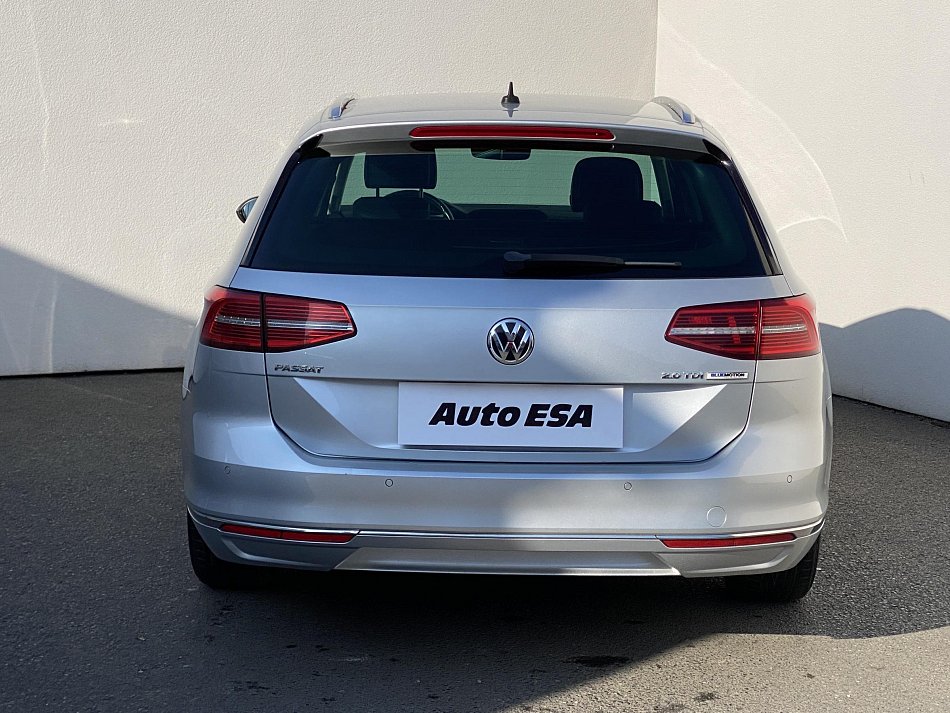 Volkswagen Passat 2.0TDI Highline