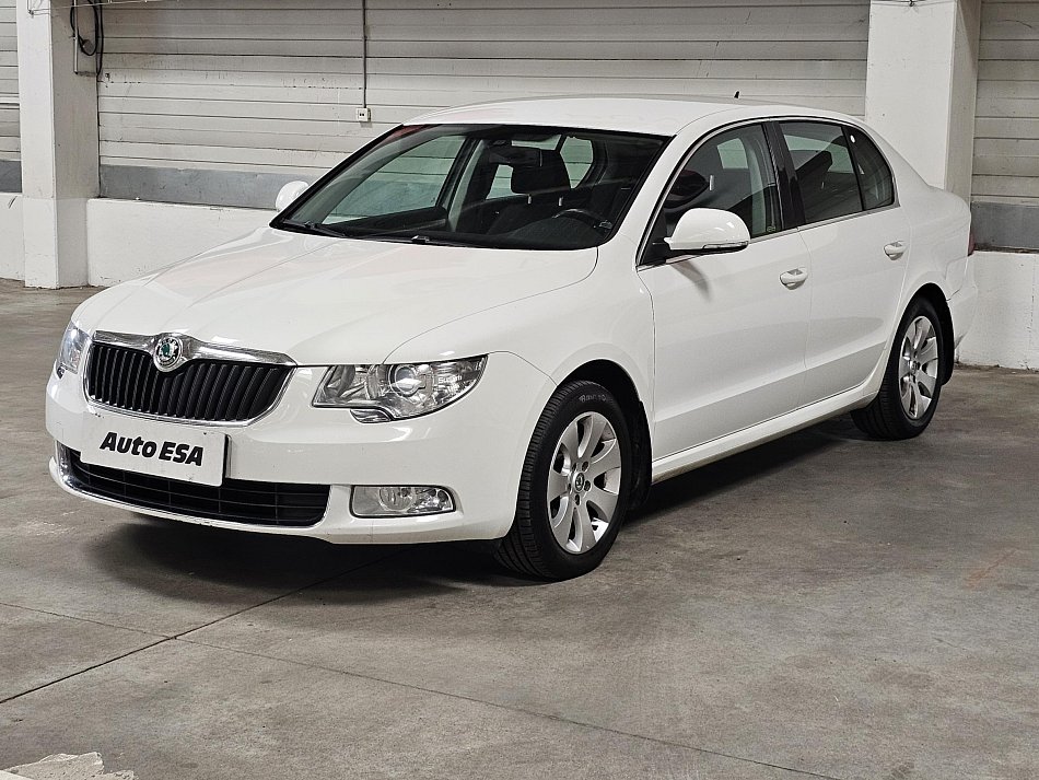 Škoda Superb II 2.0TDI Ambition