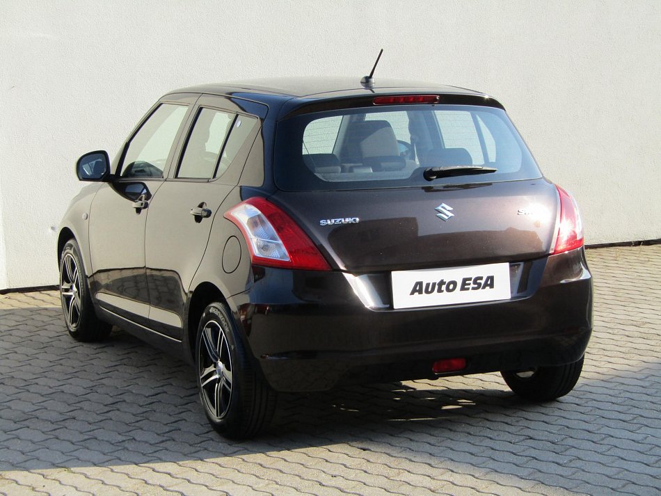 Suzuki Swift 1.2i 