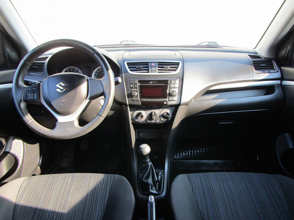 Suzuki Swift 1.2i 