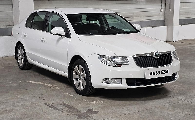 Škoda Superb II 2.0TDI Ambition