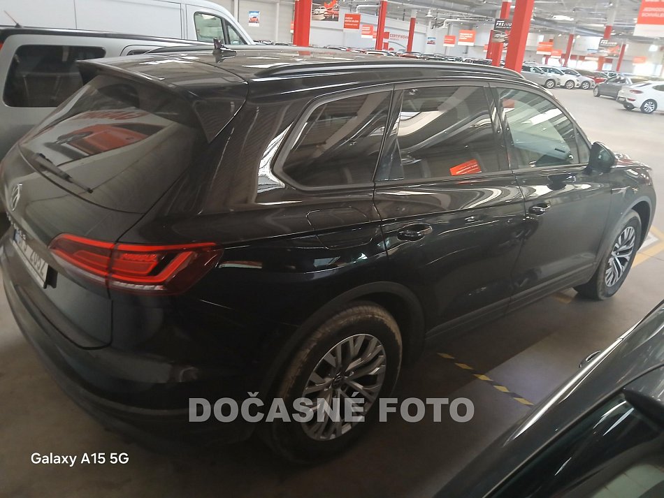 Volkswagen Touareg 3.0 TDI 