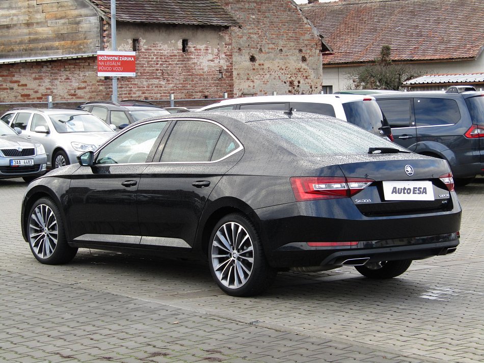 Škoda Superb III 2.0 TSi L&K 4x4