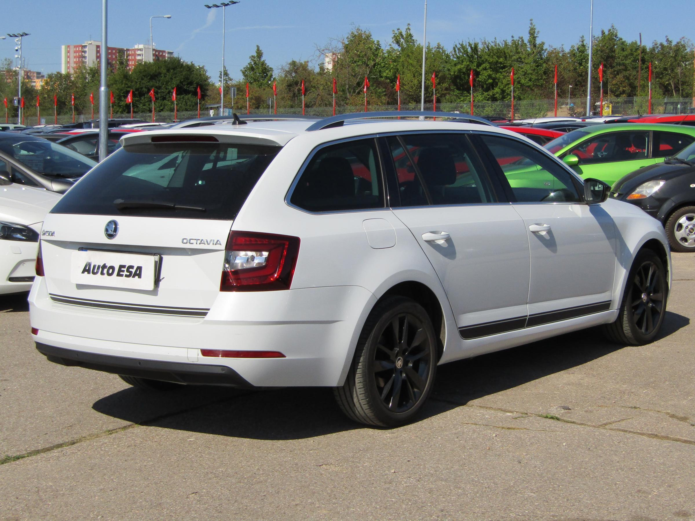 Škoda Octavia III, 2019 - pohled č. 4