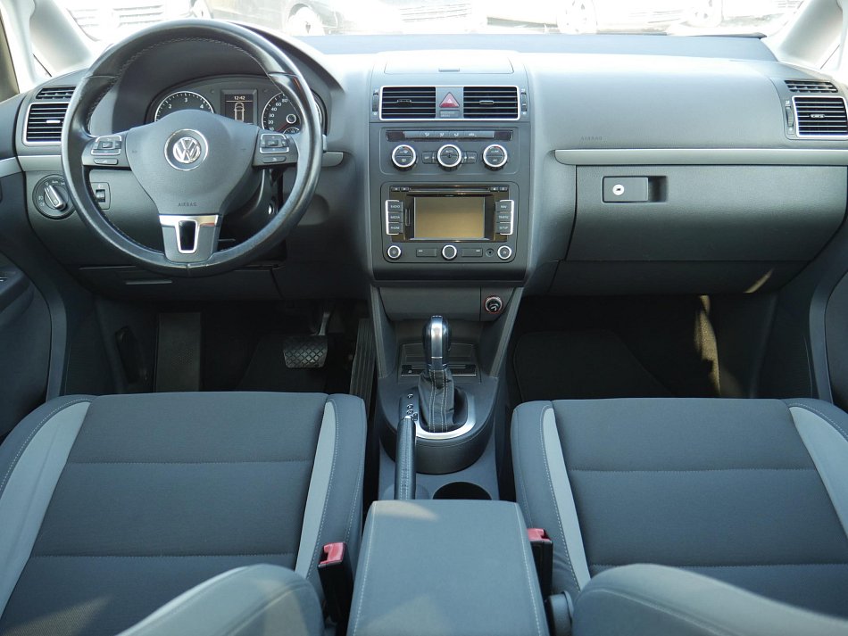 Volkswagen Touran 2.0 TDi 