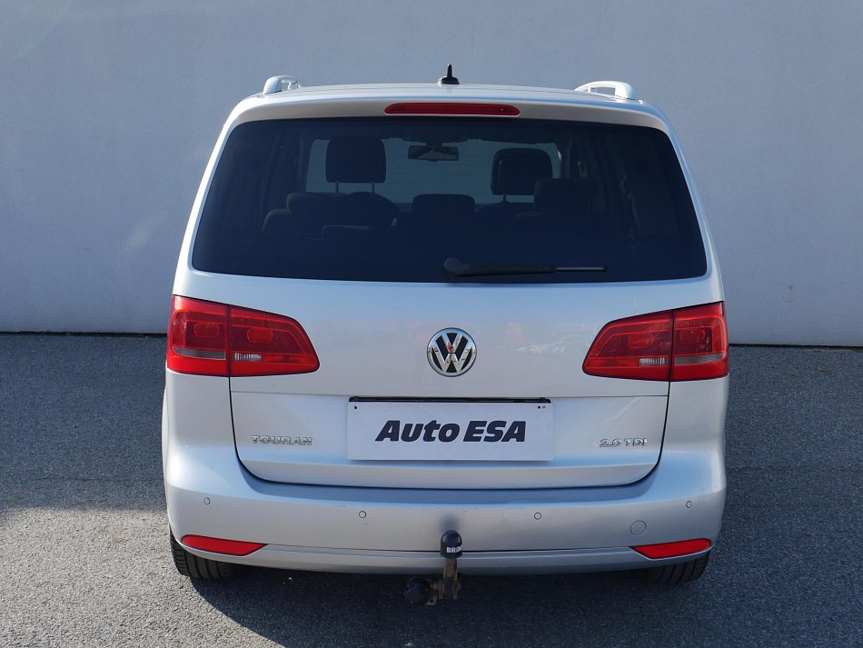 Volkswagen Touran 2.0 TDi 