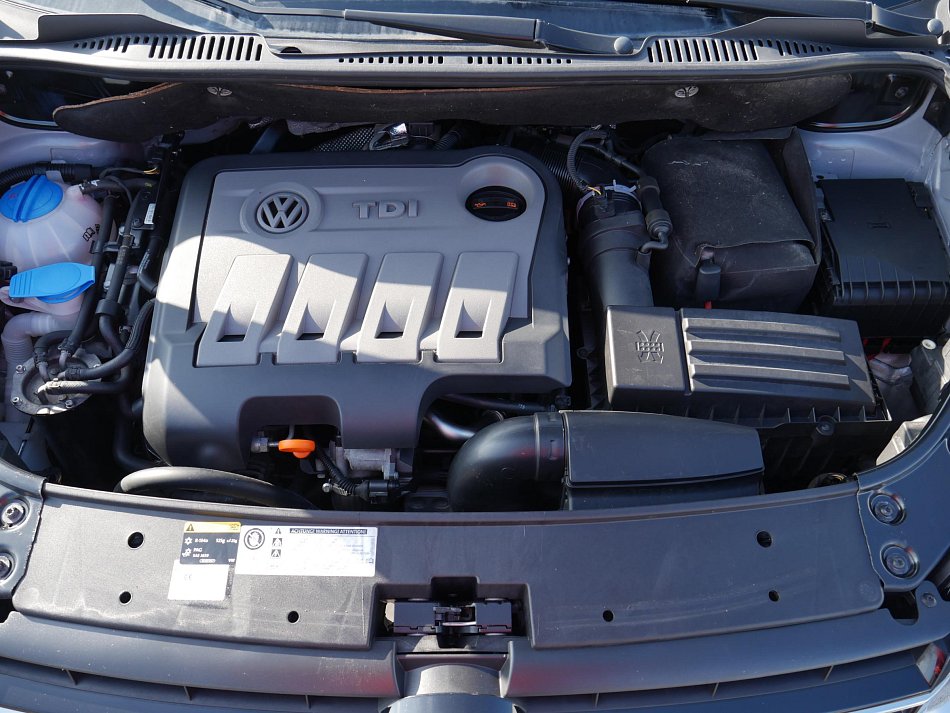 Volkswagen Touran 2.0 TDi 