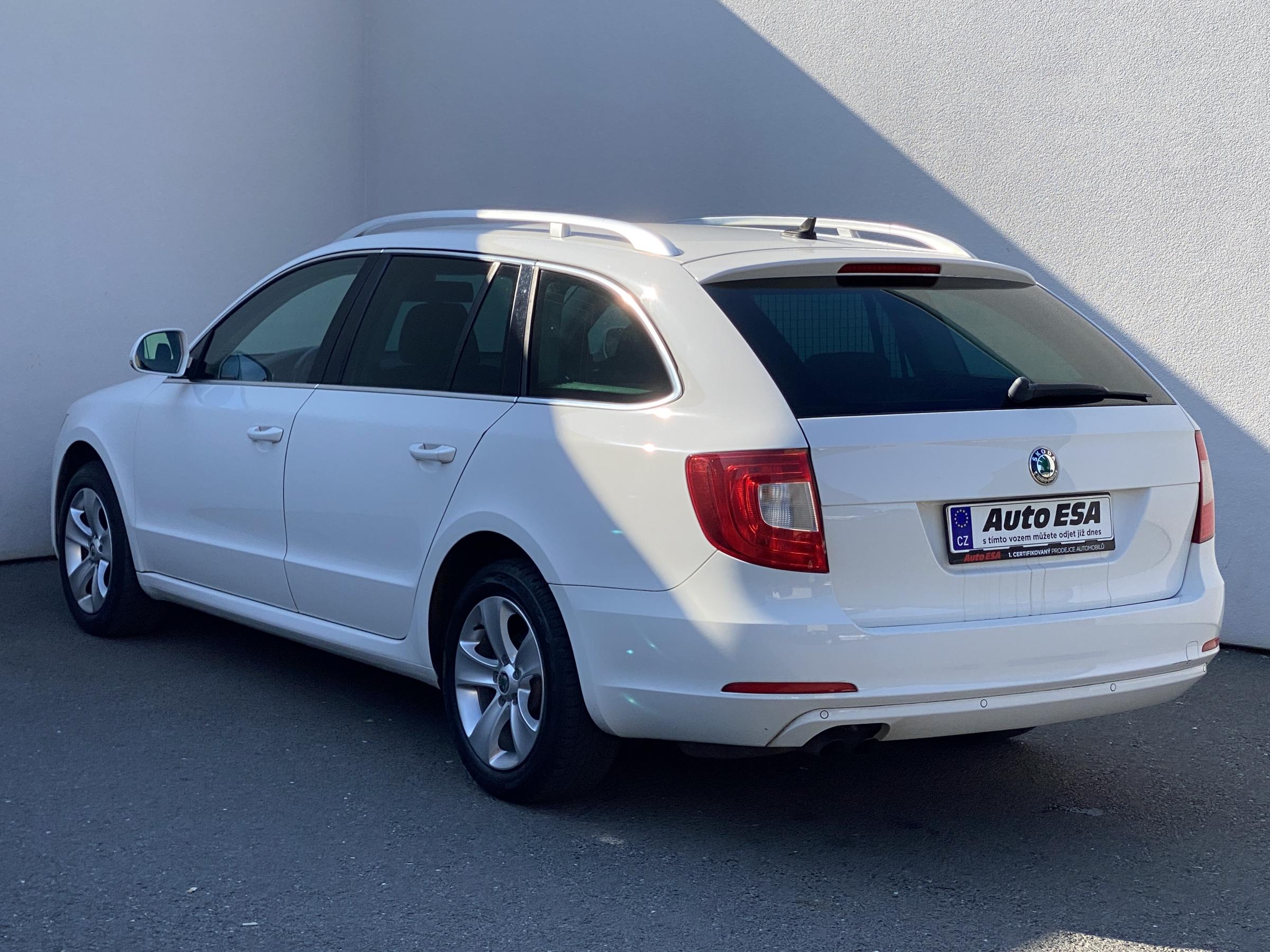 Škoda Superb II, 2013 - pohled č. 6