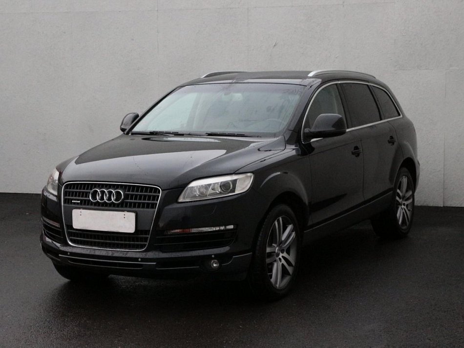 Audi Q7 3.0TDI  4x4