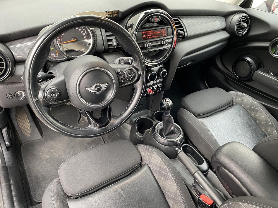 Mini Cooper 1.5 