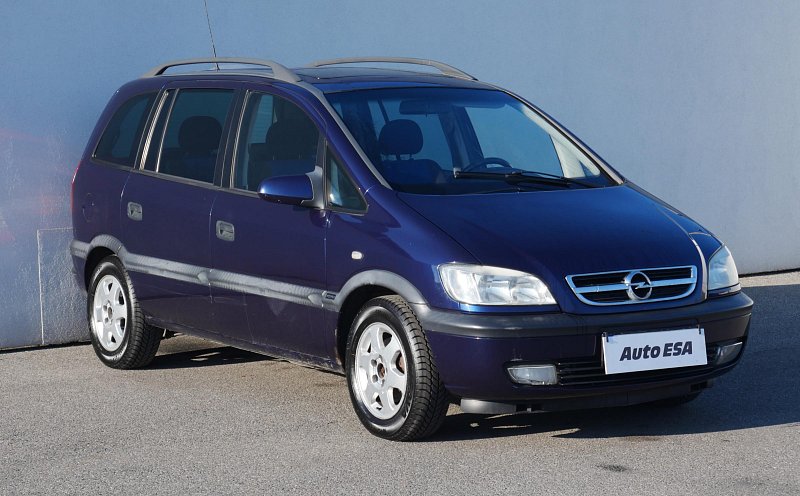 Opel Zafira 1.8 i 