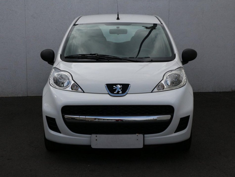 Peugeot 107 1.0i 