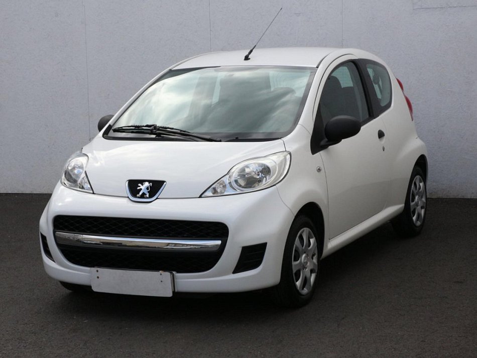 Peugeot 107 1.0i 