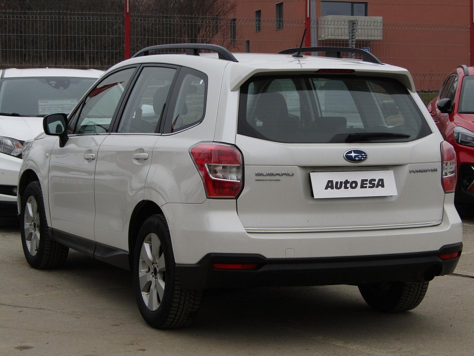 Subaru Forester 2.0i  4x4