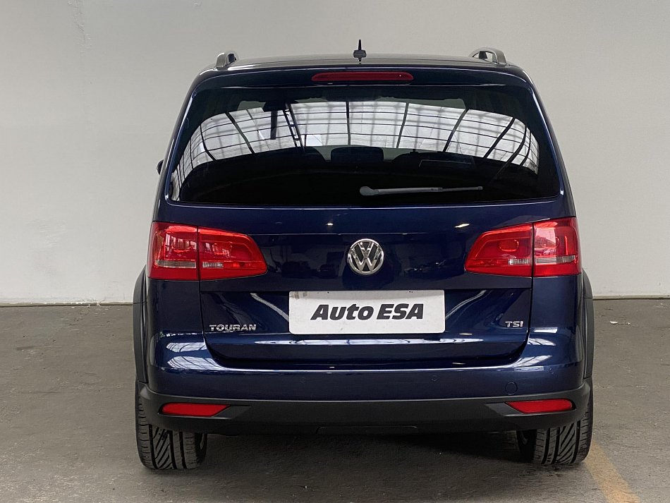 Volkswagen Touran 1.4 TSi CROSS