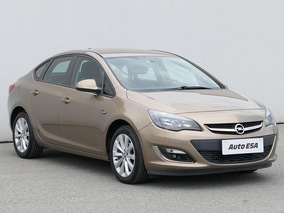 Opel Astra 1.4 T