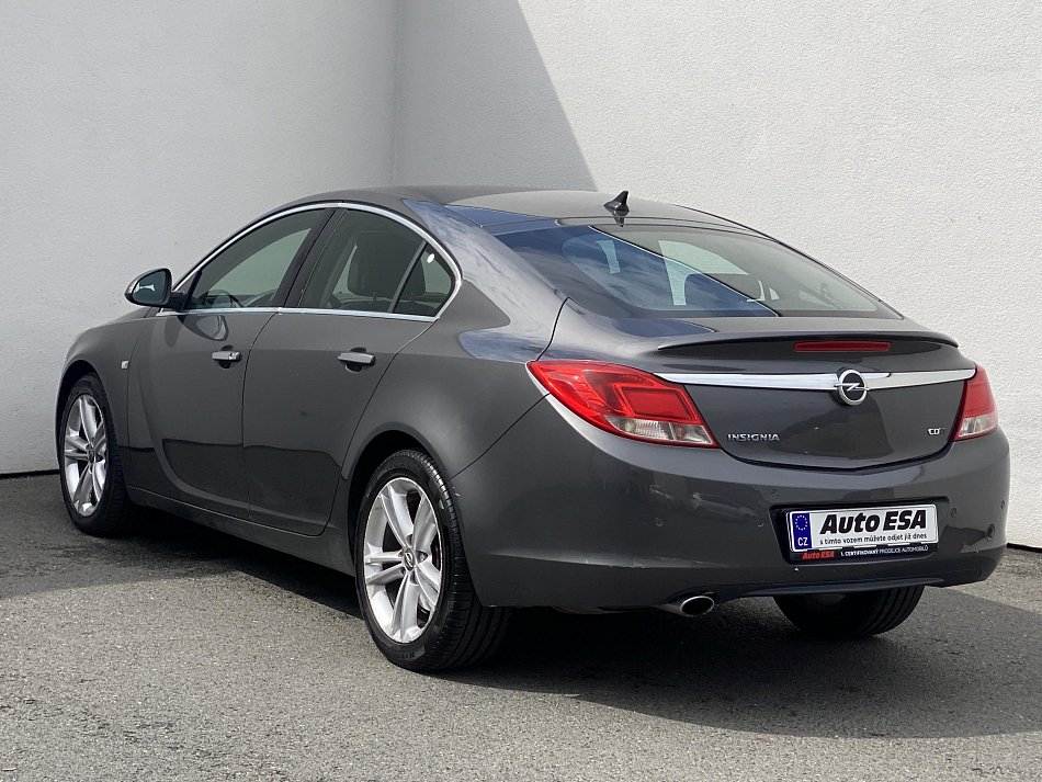 Opel Insignia 2.0 CDTI 