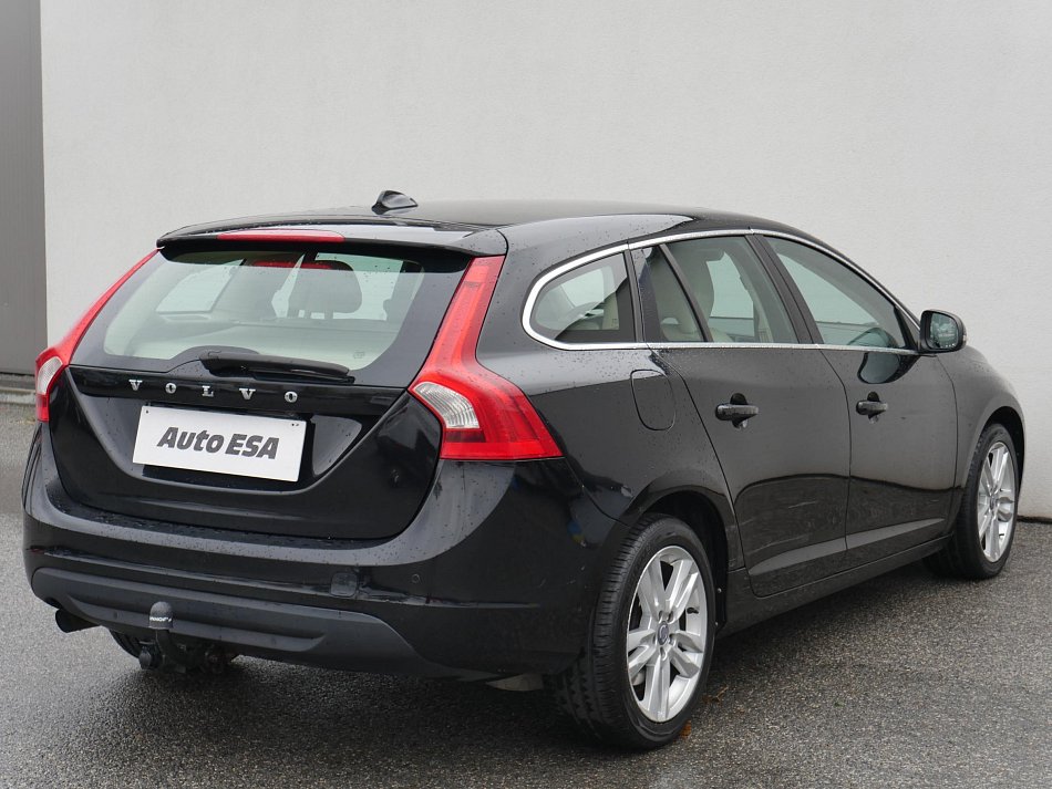 Volvo V60 2.0TDi 